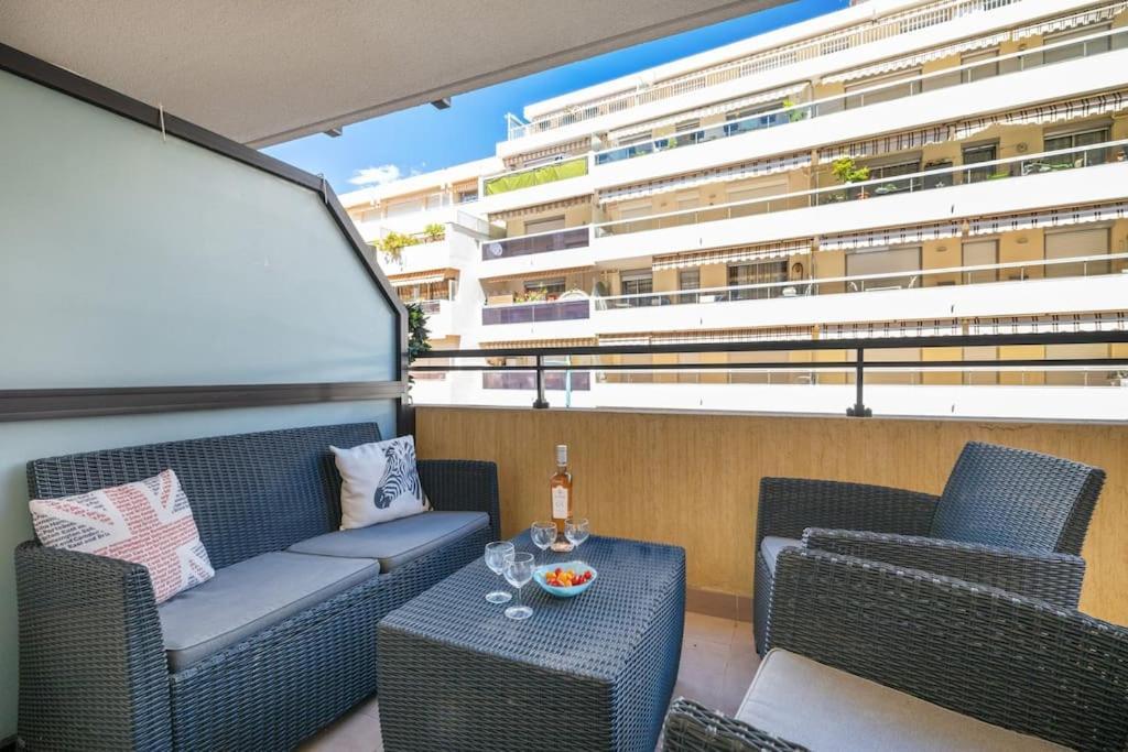 Palace - Centre-ville - Parking Prive - Proche - Grande Terrasse Menton
